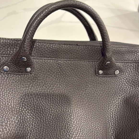Zara Men's brown duffel bag. - Picture 3 of 8